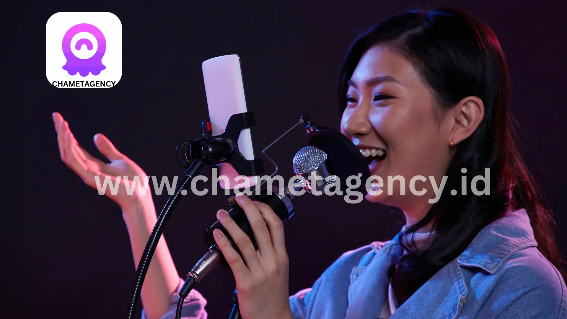 Smartphone screen displaying the Chamet icon on the Store